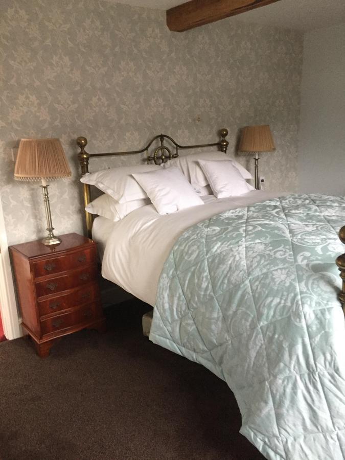 Eccleshall Eagle House Bed & Breakfast エクステリア 写真