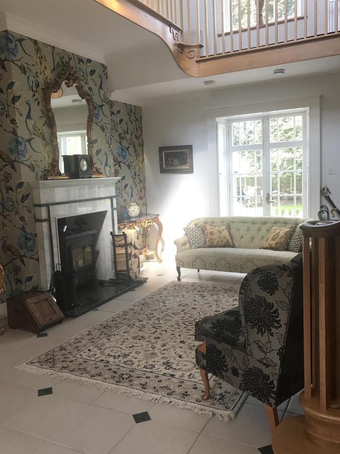 Eccleshall Eagle House Bed & Breakfast エクステリア 写真